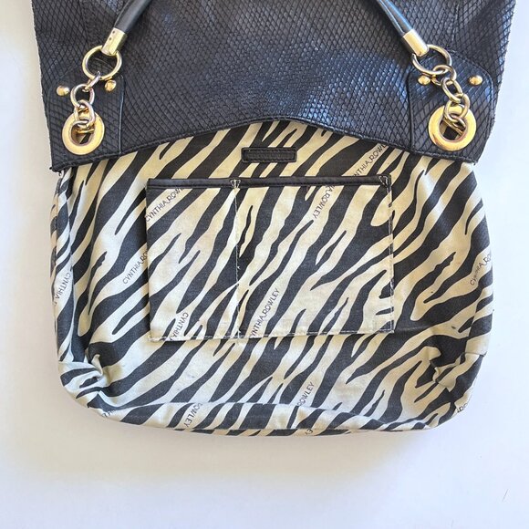 Cynthia Rowley Black Snake Reptile Textured Leather Chain Link Hobo Shoulder Bag - Picture 6 of 9